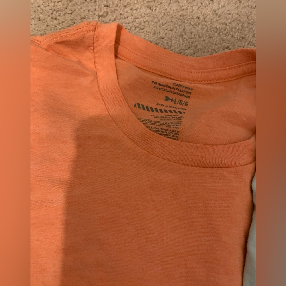 Old Navy Tee Shirt Lot Of 3 Men’s - 2 Larges And 1 XL - Picture 2 of 7